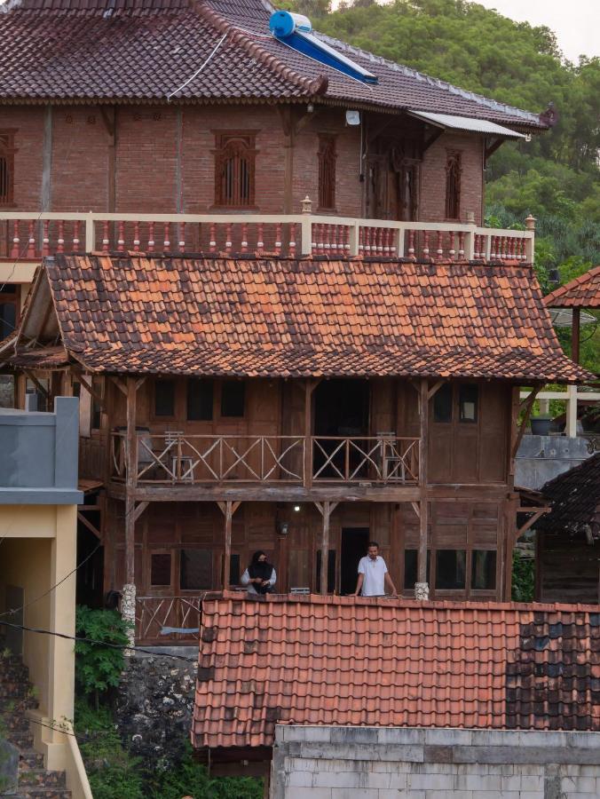 Villa Watu Kodok - Villa Located Close To The Beach Baron Luaran gambar